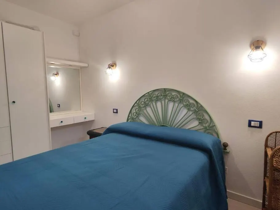 Alma Ruia Apartments Stintino