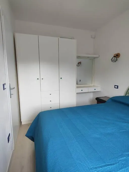 Alma Ruia Apartments Stintino