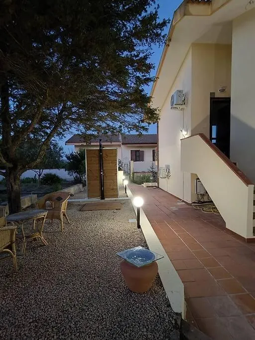 Alma Ruia Apartments Stintino